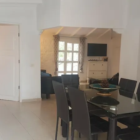 فيلة Casa Maria Adeje